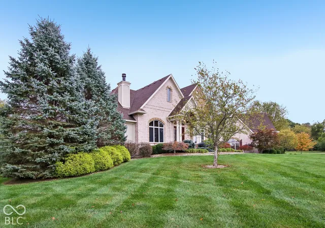 Photo 3 of Sale Pending at 4833 Krestridge Ct W, Bargersville, IN 46106 | MLS# 22131740 | Listing updated on 2026-10-19