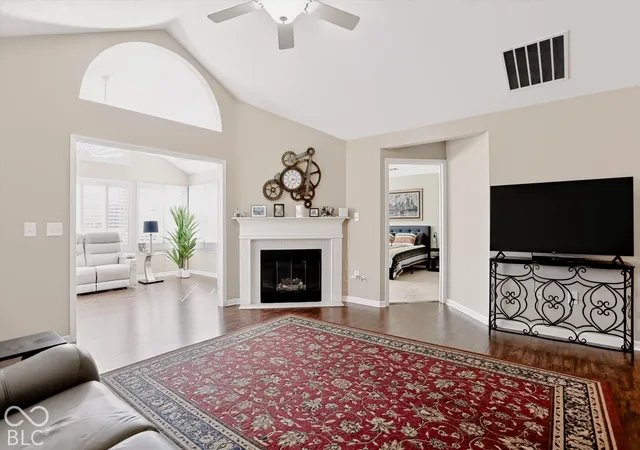 Photo 2 of Sale Pending at 2148 Heather Glen Way, Franklin, IN 46131 | MLS# 22131756 | Listing updated on 2026-10-26