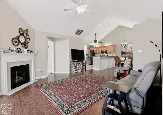 Photo 4 of Sale Pending at 2148 Heather Glen Way, Franklin, IN 46131 | MLS# 22131756 | Listing updated on 2026-10-26