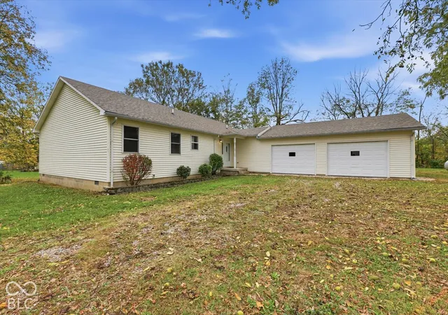 Photo 1 of Sale Pending at 8727 W 800 Road N, Indianapolis, IN 46259 | MLS# 22131774 | Listing updated on 2026-10-19
