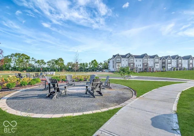 Photo 4 of Townhouse for sale at 17298 Greythorne Dr, Noblesville, IN 46062 | MLS# 22131790 | Listing updated on 2026-10-27