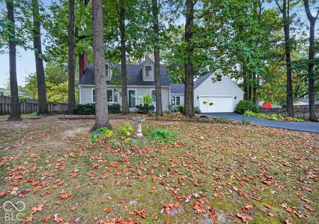 Photo 2 of Sale Pending at 414 N Harbison, Indianapolis, IN 46219 | MLS# 22131816 | Listing updated on 2026-10-18