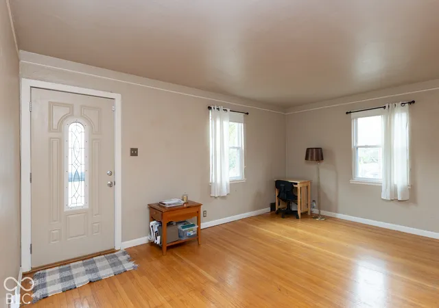 Photo 3 of Single family home for sale at 6156 Oak Ave, Indianapolis, IN 46219 | MLS# 22131819 | Listing updated on 2026-10-28