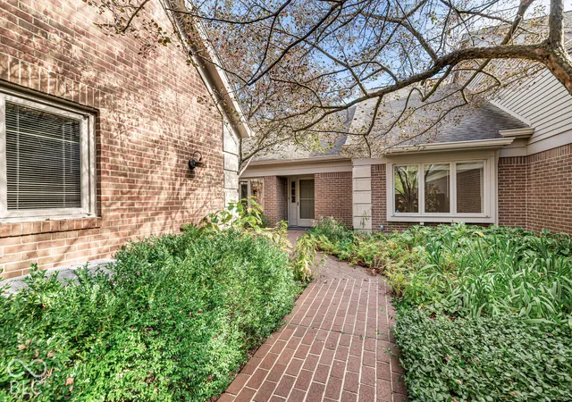 Photo 3 of Condo for sale at 214 Olde Ml Cvs, Indianapolis, IN 46260 | MLS# 22131832 | Listing updated on 2026-10-26