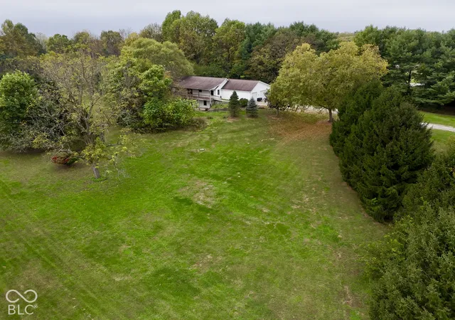 Photo 2 of Sale Pending at 2531 State Rd 252, Martinsville, IN 46151 | MLS# 22131835 | Listing updated on 2026-10-24