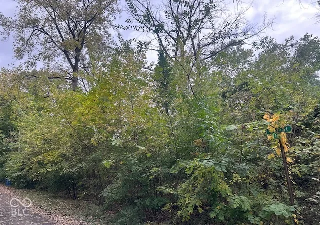 Photo 1 of Sale Pending at 4559 Coburn Ave, Indianapolis, IN 46228 | MLS# 22131836 | Listing updated on 2026-10-31