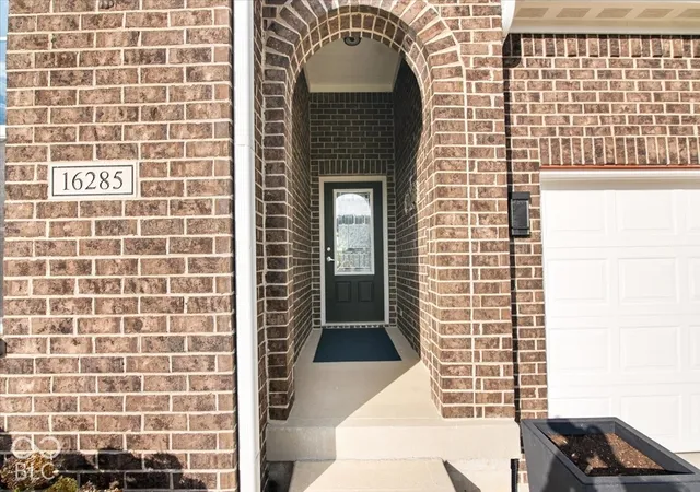 Photo 4 of Sale Pending at 16285 Ketton Dr, Noblesville, IN 46060 | MLS# 22131852 | Listing updated on 2026-10-28