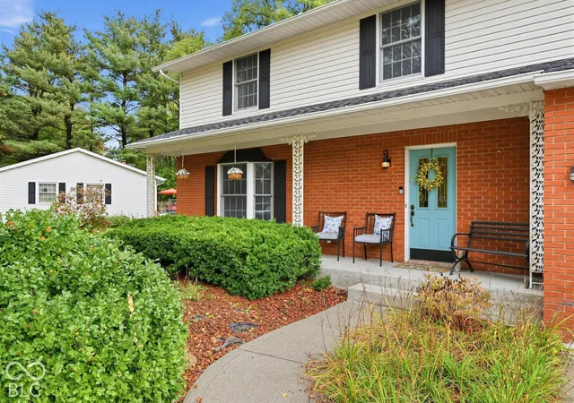 Photo 1 of Single family home for sale at 52092 W Winding Waters Ln N, Elkhart, IN 46514 | MLS# 22131857 | Listing updated on 2026-10-26