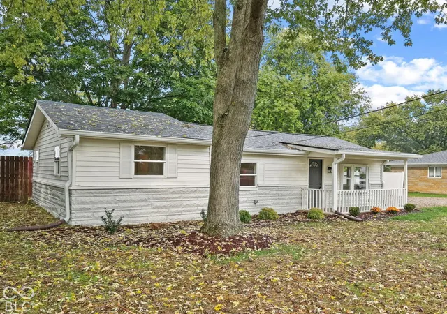 Photo 2 of Single family home for sale at 7902 W County Line Rd, Camby, IN 46113 | MLS# 22131859 | Listing updated on 2026-10-19