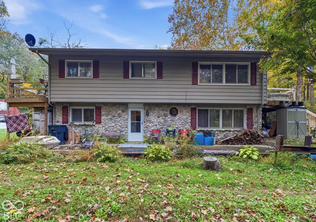 Photo 1 of Sale Pending at 2720 N County Rd 90 E, North Vernon, IN 47265 | MLS# 22131880 | Listing updated on 2026-10-20