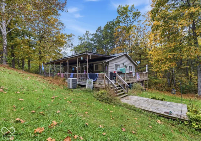 Photo 3 of Sale Pending at 2720 N County Rd 90 E, North Vernon, IN 47265 | MLS# 22131880 | Listing updated on 2026-10-20
