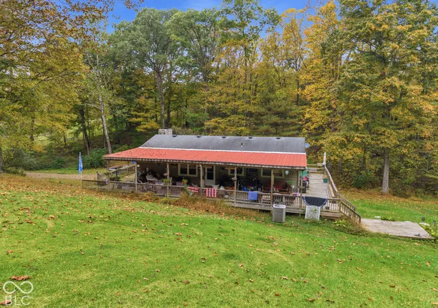 Photo 4 of Sale Pending at 2720 N County Rd 90 E, North Vernon, IN 47265 | MLS# 22131880 | Listing updated on 2026-10-20