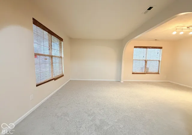Photo 3 of Single family home for sale at 2013 Creekstone Dr, Columbus, IN 47201 | MLS# 22131896 | Listing updated on 2026-10-18