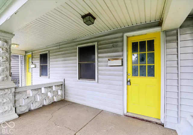 Photo 4 of House for sale at 25 S Warman Ave, Indianapolis, IN 46222 | MLS# 22131904 | Listing updated on 2026-10-19