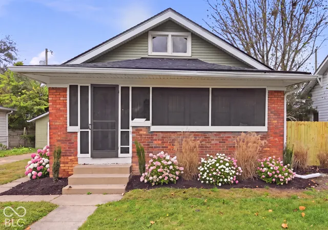 Photo 1 of Single family home for sale at 610 Wallace Ave, Indianapolis, IN 46201 | MLS# 22131908 | Listing updated on 2026-10-29