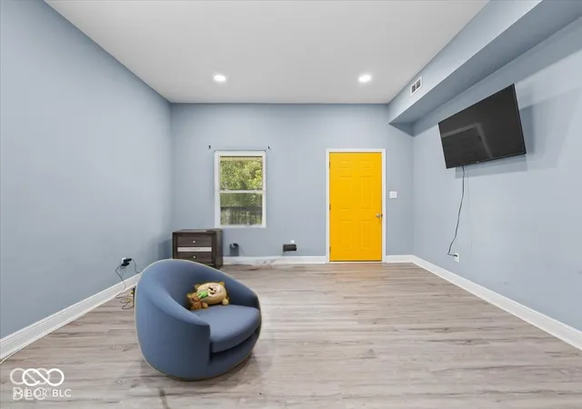 Photo 3 of Single family home for sale at 955 N Belleview Pl, Indianapolis, IN 46222 | MLS# 22131931 | Listing updated on 2026-10-23