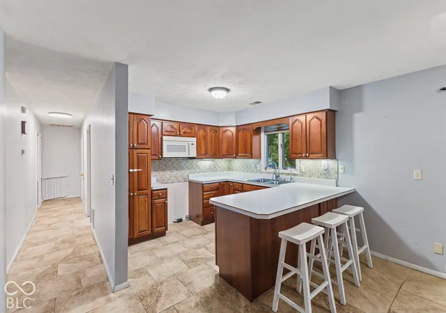 Photo 4 of Single family home for sale at 4209 E State Rd 28, Muncie, IN 47303 | MLS# 22131939 | Listing updated on 2026-10-19
