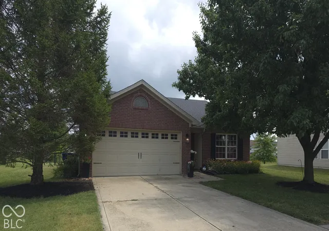 Photo 1 of Single family home for sale at 7155 N Lyndhurst Xing, McCordsville, IN 46055 | MLS# 22131947 | Listing updated on 2026-10-27