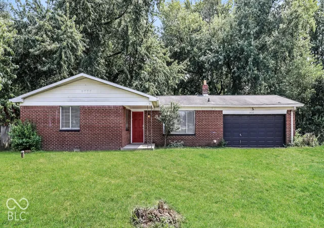 Photo 1 of Single family home for sale at 1435 W Edgewood Ave, Indianapolis, IN 46217 | MLS# 22131950 | Listing updated on 2026-10-25