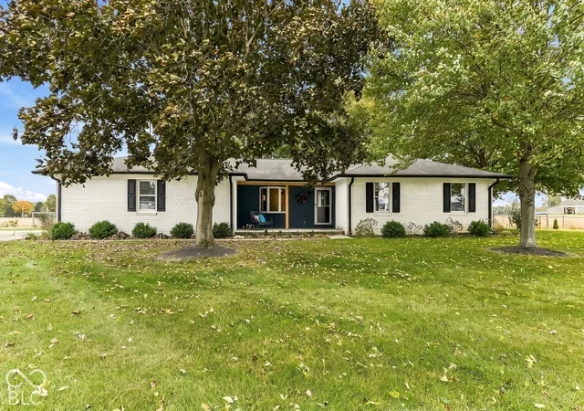 Photo 1 of Sale Pending at 22585 Vos Hiatt Ave, Cicero, IN 46034 | MLS# 22131975 | Listing updated on 2026-10-24