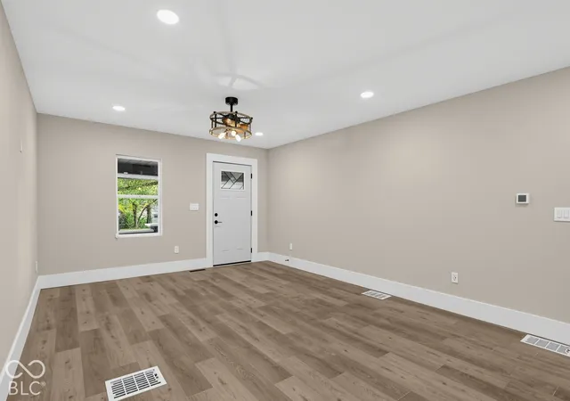 Photo 2 of Single family home for sale at 921 N Emerson Ave, Indianapolis, IN 46219 | MLS# 22131993 | Listing updated on 2026-10-16