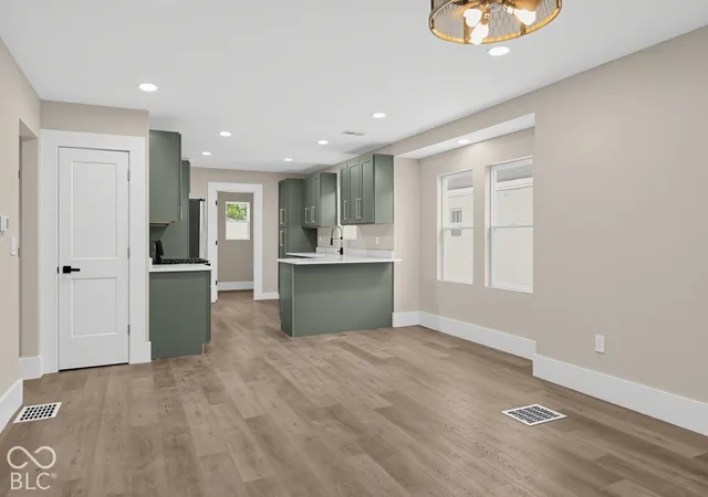 Photo 3 of Single family home for sale at 921 N Emerson Ave, Indianapolis, IN 46219 | MLS# 22131993 | Listing updated on 2026-10-16