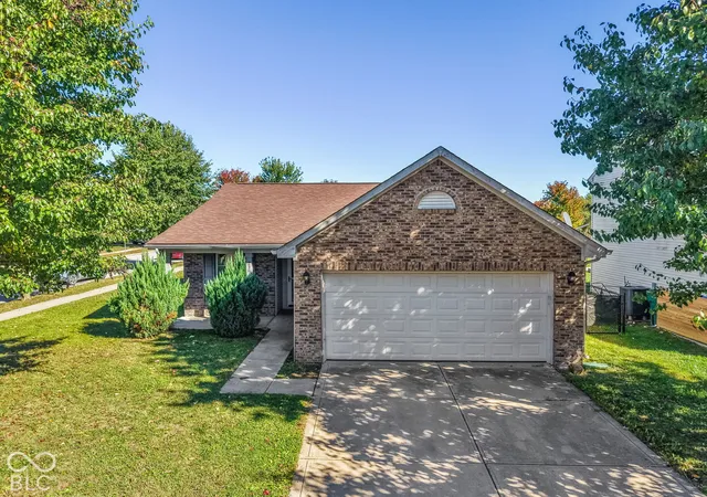 Photo 1 of Single family home for sale at 2361 Cedarmill Dr, Franklin, IN 46131 | MLS# 22131996 | Listing updated on 2026-10-27