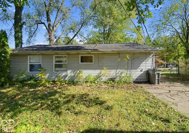 Single family home for sale at 4452 N Campbell Ave, Indianapolis, IN 46226 | MLS# 22132003