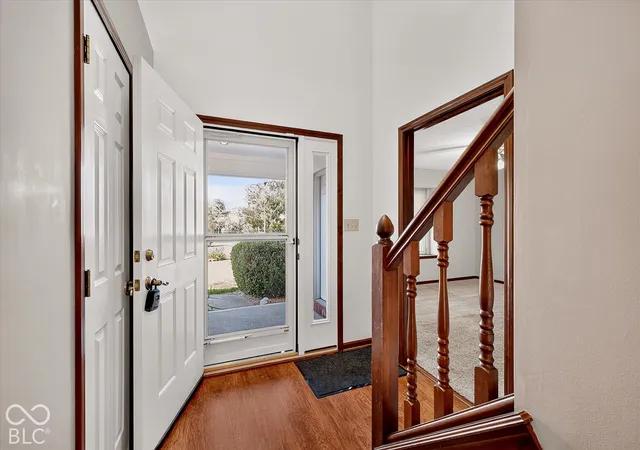 Photo 3 of Sale Pending at 1239 S Jefferson St, Brownsburg, IN 46112 | MLS# 22132009 | Listing updated on 2026-10-24