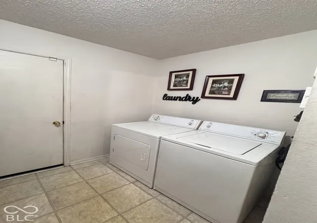 Photo 4 of Single family home for sale at 9118 Cardinal Flower Ct, Indianapolis, IN 46231 | MLS# 22132016 | Listing updated on 2026-10-19
