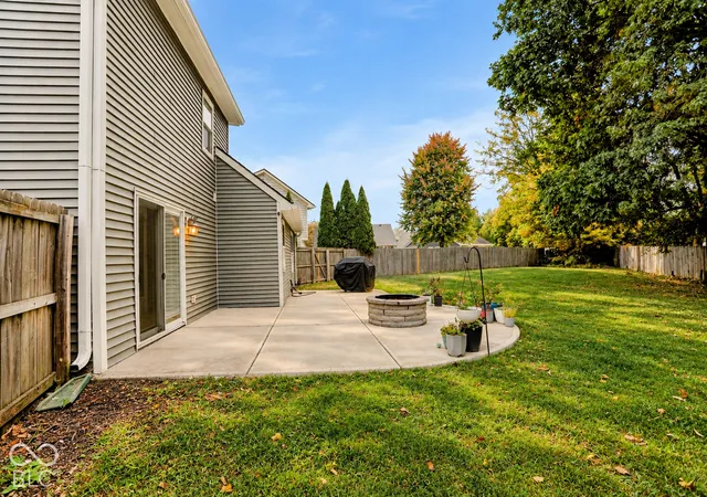 Photo 2 of Single family home for sale at 8584 Woodstone Ct, Indianapolis, IN 46256 | MLS# 22132017 | Listing updated on 2026-10-28