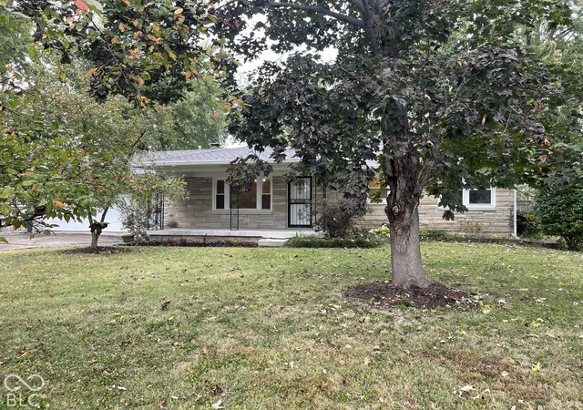 Photo 3 of Single family home for sale at 4110 Floyd Dr, Indianapolis, IN 46221 | MLS# 22132019 | Listing updated on 2026-10-28