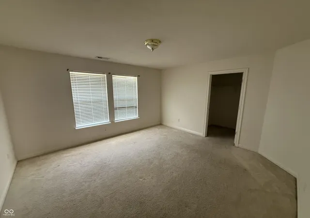 Photo 4 of Single family home for sale at 11035 Harness Way, Indianapolis, IN 46239 | MLS# 22132021 | Listing updated on 2026-10-21