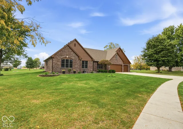 Photo 2 of Sale Pending at 6599 Fenway, Pittsboro, IN 46167 | MLS# 22132033 | Listing updated on 2026-10-24