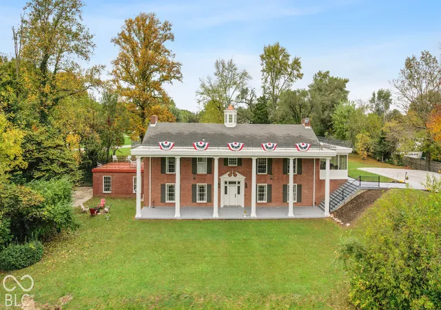 Photo 1 of Single family home for sale at 10720 Indian Crk Dr S, Indianapolis, IN 46259 | MLS# 22132035 | Listing updated on 2026-10-26