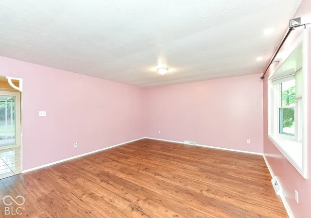 Photo 3 of Single family home for sale at 2249 Hogan Dr, Indianapolis, IN 46229 | MLS# 22132053 | Listing updated on 2026-10-27