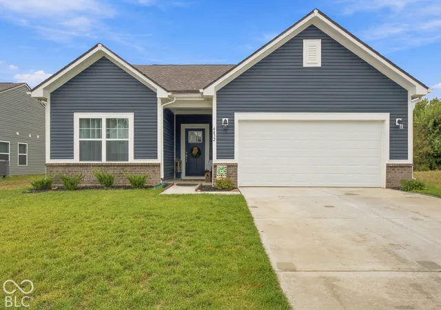 Single family home for sale at 4432 Sedgewick Ct, Columbus, IN 47201 | MLS# 22132071