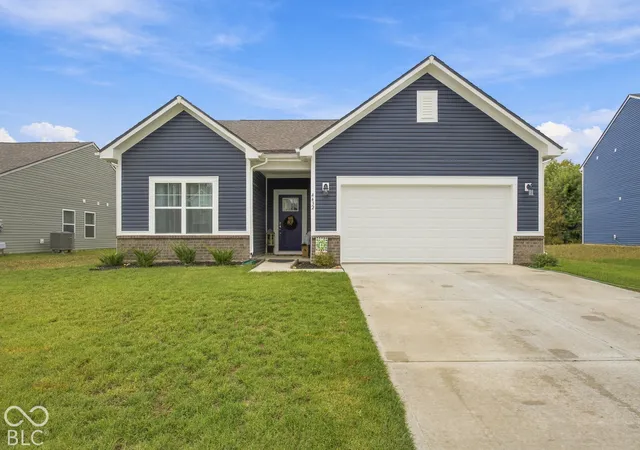 Photo 1 of Single family home for sale at 4432 Sedgewick Ct, Columbus, IN 47201 | MLS# 22132071 | Listing updated on 2026-10-28
