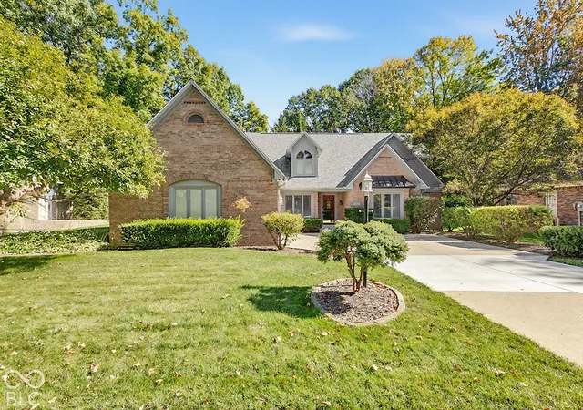 Single family home for sale at 7564 Ballinshire N, Indianapolis, IN 46254 | MLS# 22132073