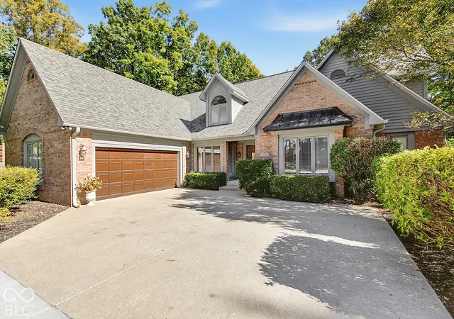 Photo 3 of Single family home for sale at 7564 Ballinshire N, Indianapolis, IN 46254 | MLS# 22132073 | Listing updated on 2026-10-28