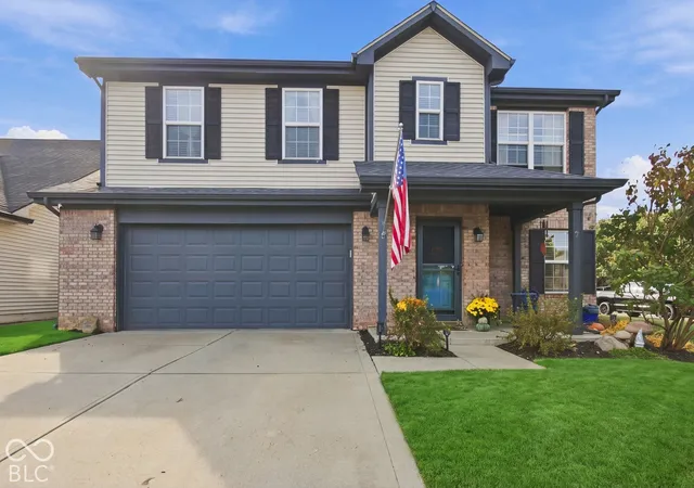 Photo 2 of Single family home for sale at 1075 Wendover Ave, Westfield, IN 46074 | MLS# 22132077 | Listing updated on 2026-10-29