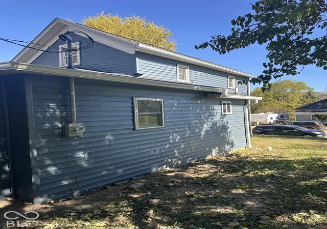 Photo 1 of Single family home for sale at 522 S Jefferson St, Hartford City, IN 47348 | MLS# 22132081 | Listing updated on 2026-10-19