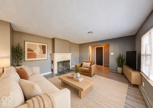 Photo 2 of Sale Pending at 2204 W 63rd Street, Indianapolis, IN 46260 | MLS# 22132086 | Listing updated on 2026-10-22
