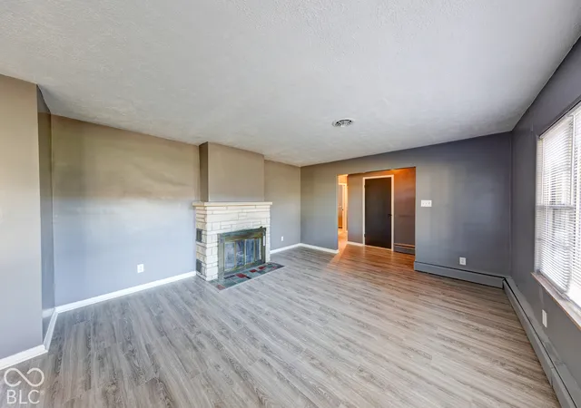 Photo 3 of Sale Pending at 2204 W 63rd Street, Indianapolis, IN 46260 | MLS# 22132086 | Listing updated on 2026-10-22