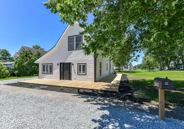 Photo 2 of Single family home for sale at 6326 N Main St, Wilkinson, IN 46186 | MLS# 22132108 | Listing updated on 2026-10-29