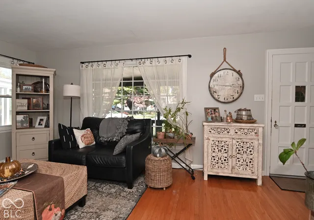 Photo 3 of Single family home for sale at 886 N Whittier Pl, Indianapolis, IN 46219 | MLS# 22132125 | Listing updated on 2026-10-30
