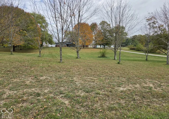 Photo 1 of Single family home for sale at 629 N 800 East Rd, Greenfield, IN 46140 | MLS# 22132127 | Listing updated on 2026-10-23