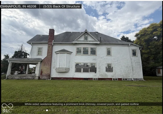 Photo 4 of Single family home for sale at 2854 N Illinois St, Indianapolis, IN 46208 | MLS# 22132137 | Listing updated on 2026-10-19
