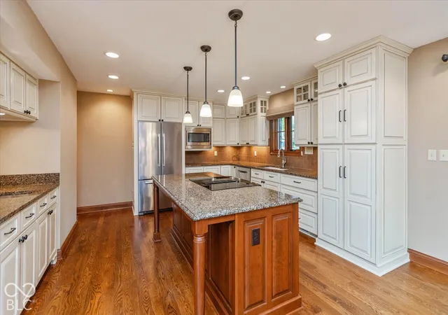 Photo 3 of Multi family home for sale at 4625 4629 Washington Blvd, Indianapolis, IN 46205 | MLS# 22132146 | Listing updated on 2026-10-22