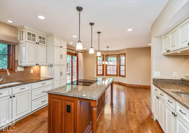 Photo 3 of House for sale at 4625-4629 Washington Blvd, Indianapolis, IN 46205 | MLS# 22132146 | Listing updated on 2026-10-22